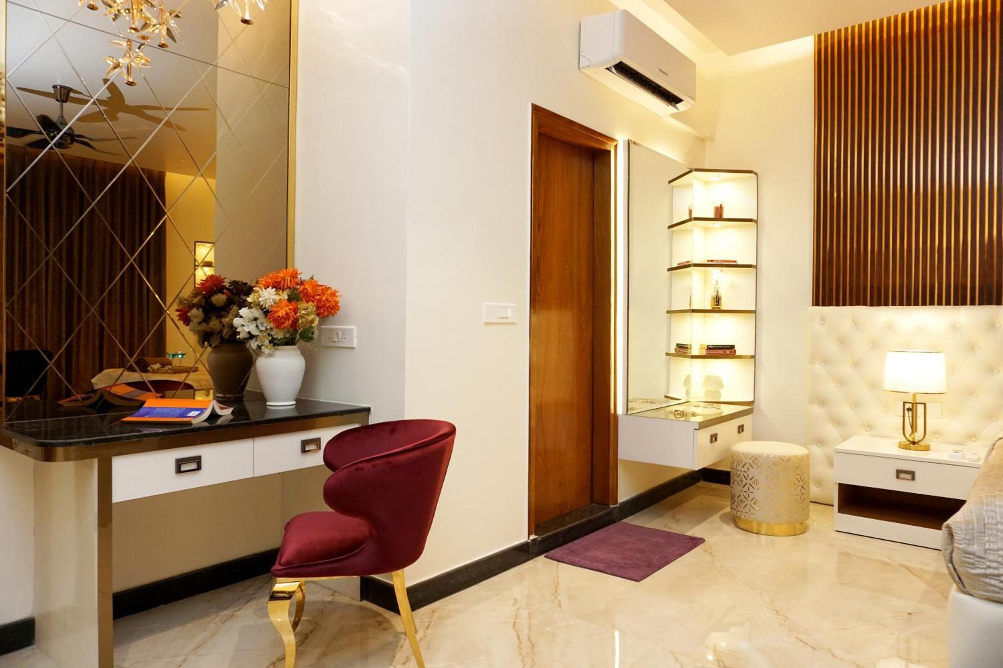 The Pentouz On 100 Feet Road Indiranagar - An Urban Luxury Retreat Apartment บังกาลอร์ ภายนอก รูปภาพ