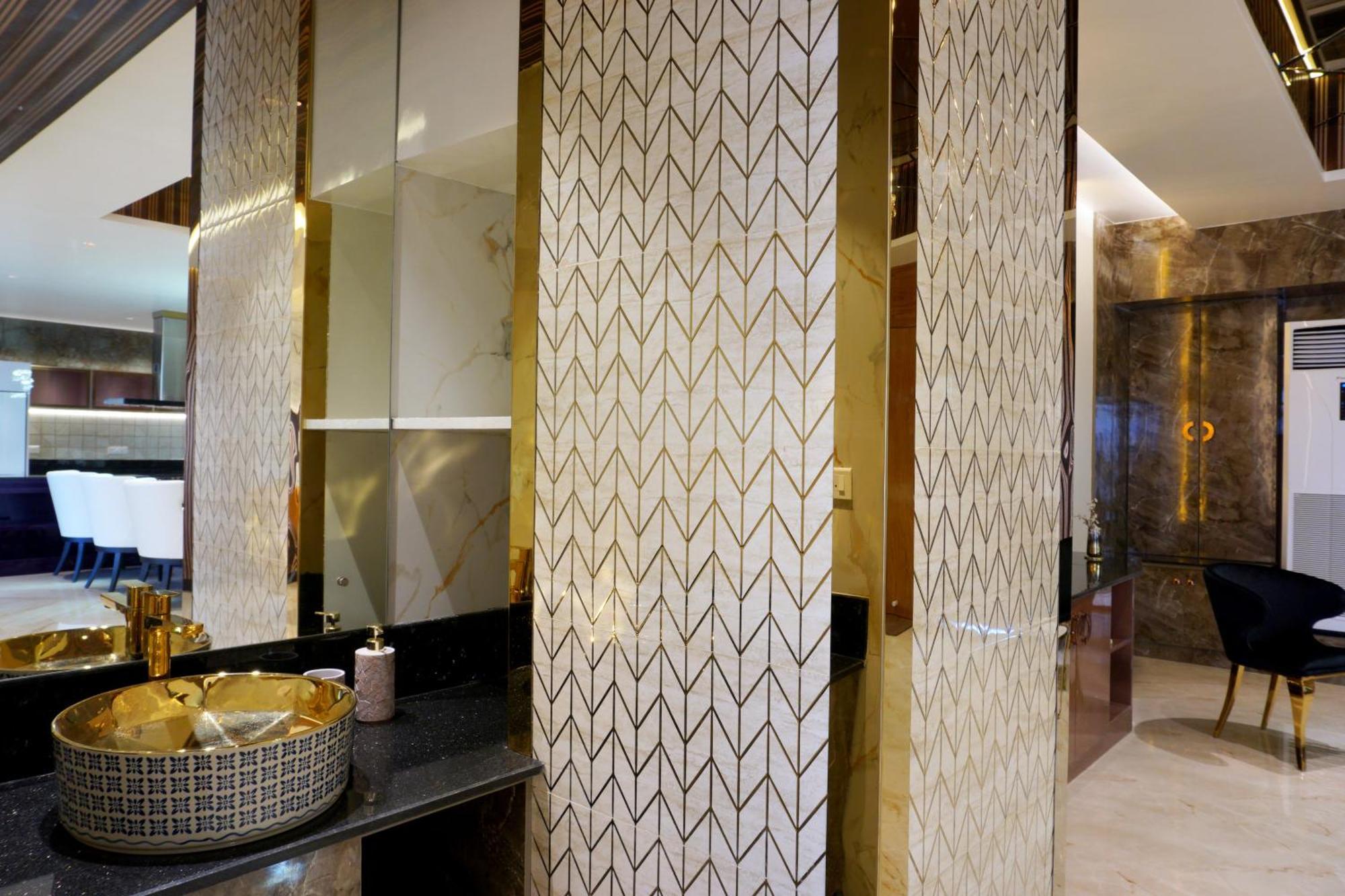 The Pentouz On 100 Feet Road Indiranagar - An Urban Luxury Retreat Apartment บังกาลอร์ ภายนอก รูปภาพ