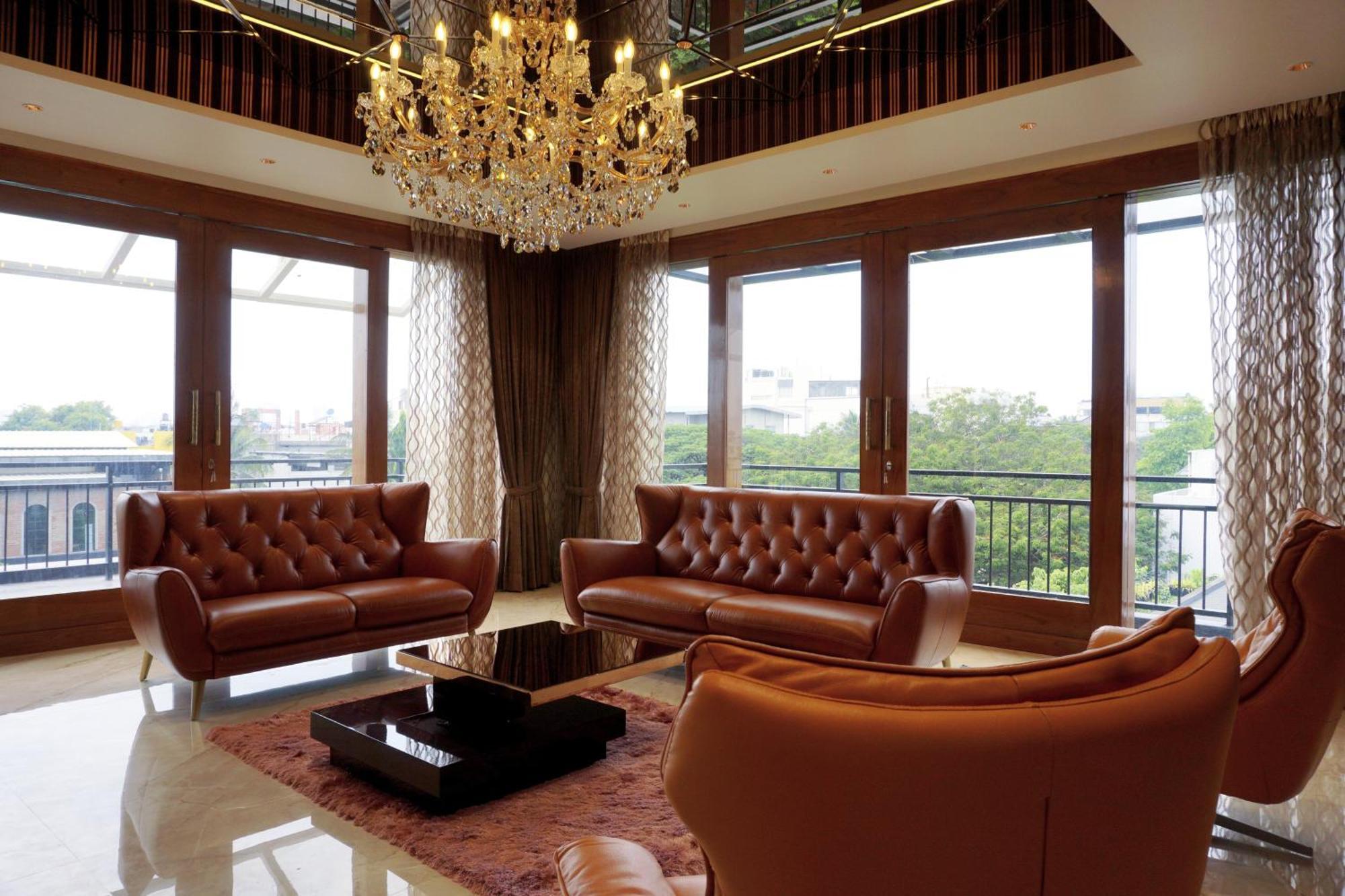 The Pentouz On 100 Feet Road Indiranagar - An Urban Luxury Retreat Apartment บังกาลอร์ ภายนอก รูปภาพ